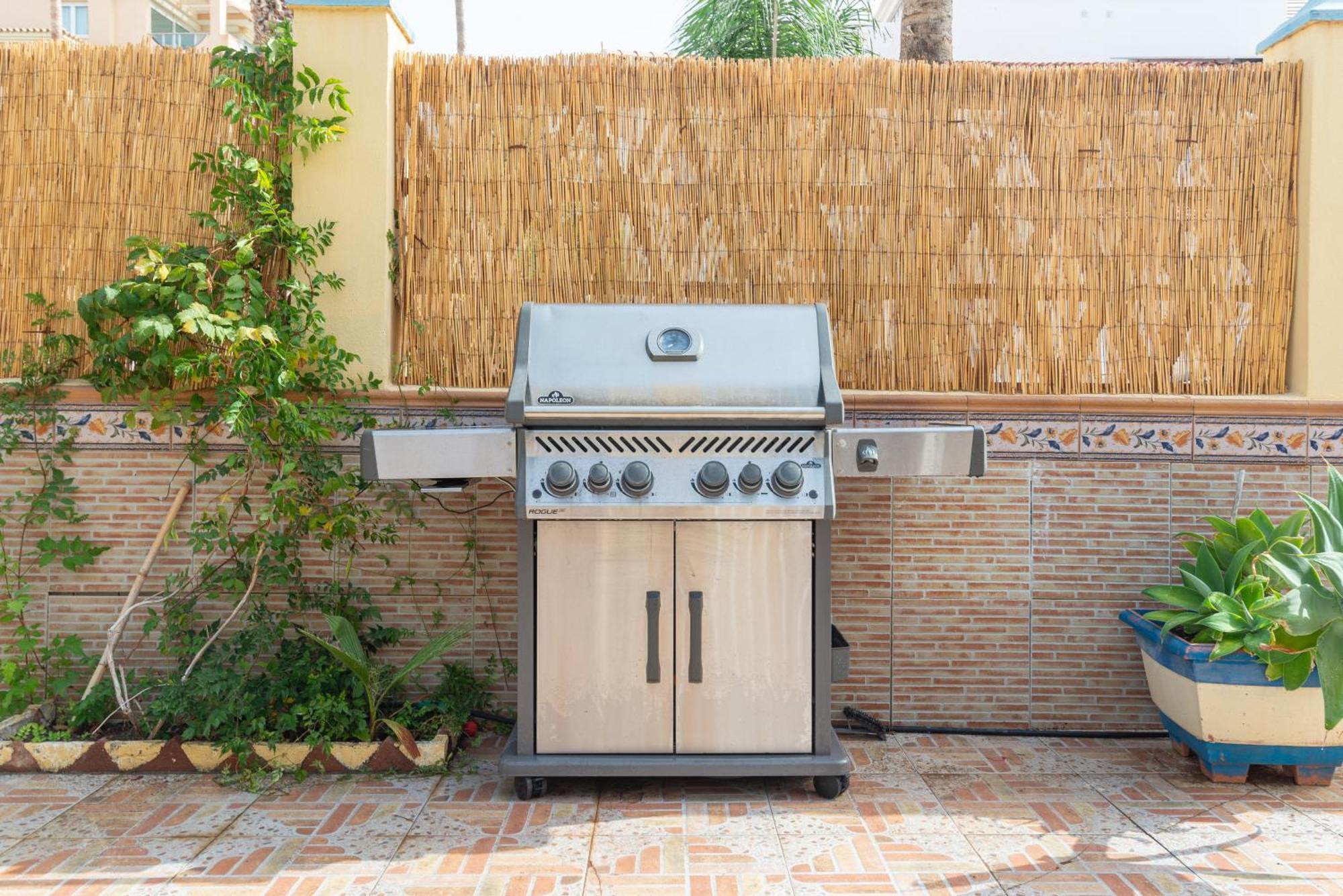 טורמולינוס Villa Valentina - Renovated On Los Alamos Beach מראה חיצוני תמונה