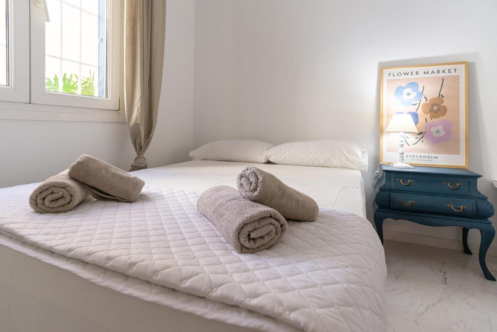טורמולינוס Villa Valentina - Renovated On Los Alamos Beach מראה חיצוני תמונה