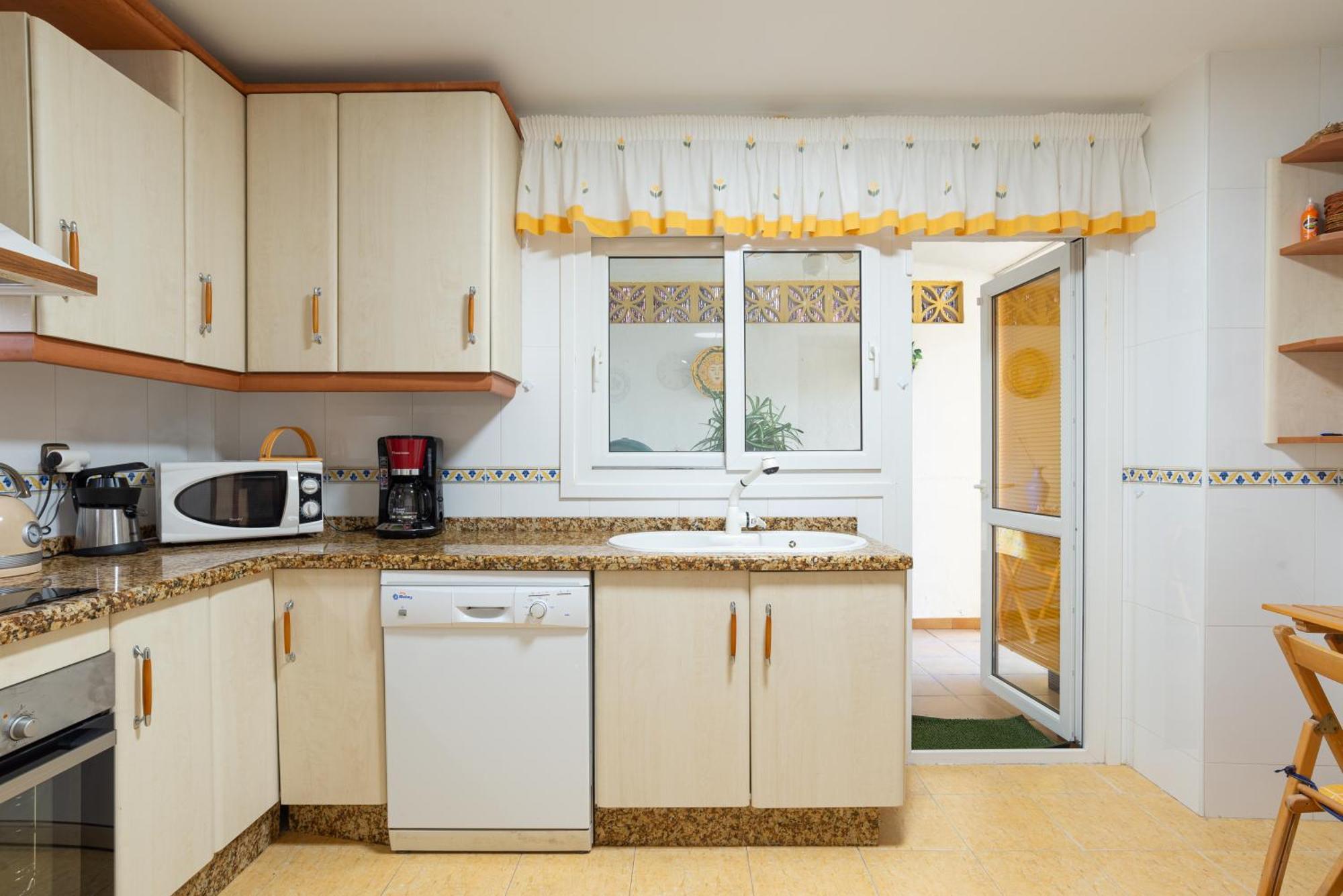 טורמולינוס Villa Valentina - Renovated On Los Alamos Beach מראה חיצוני תמונה
